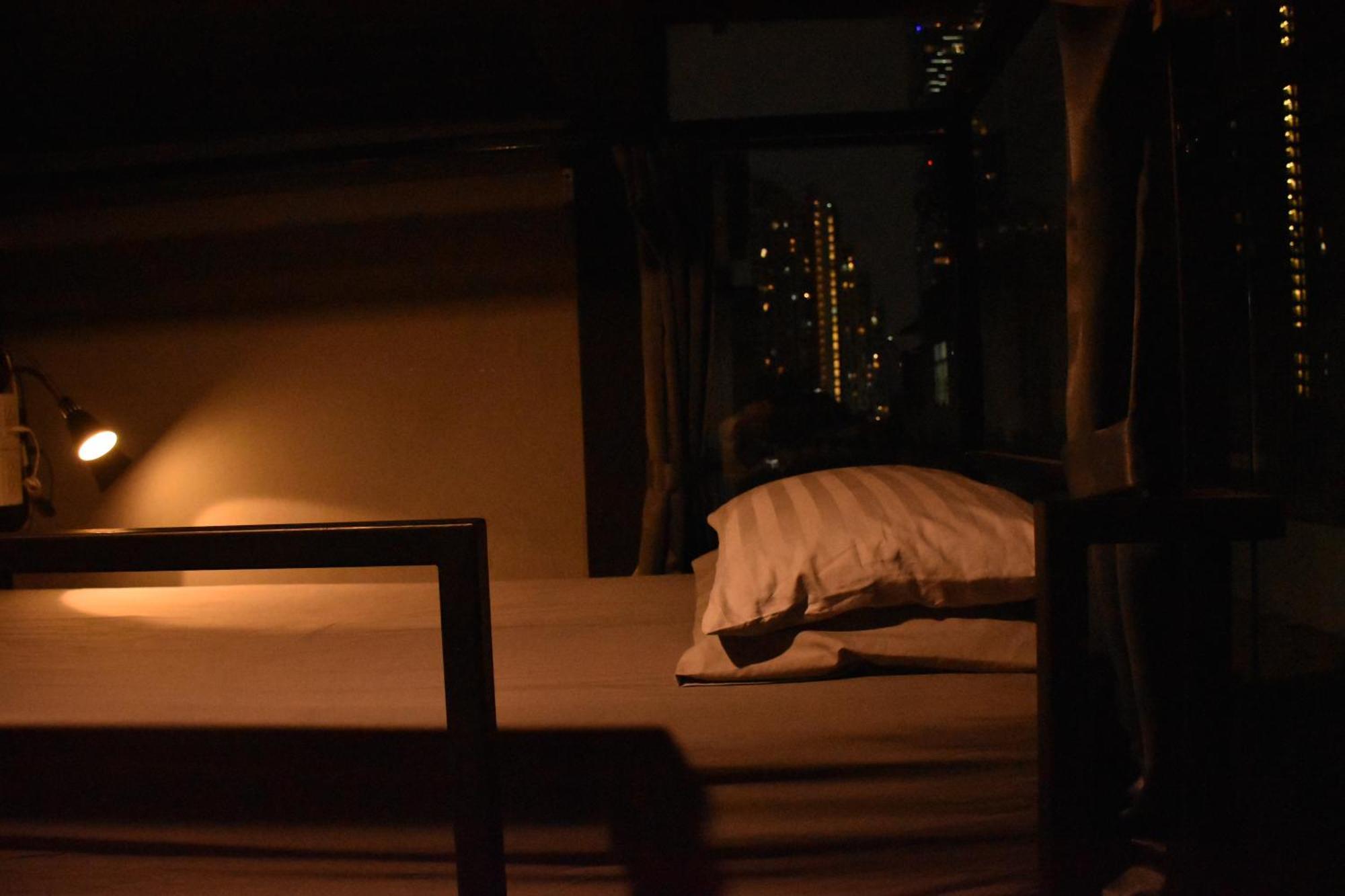 Stay At Pan Hostel Bangkok Esterno foto
