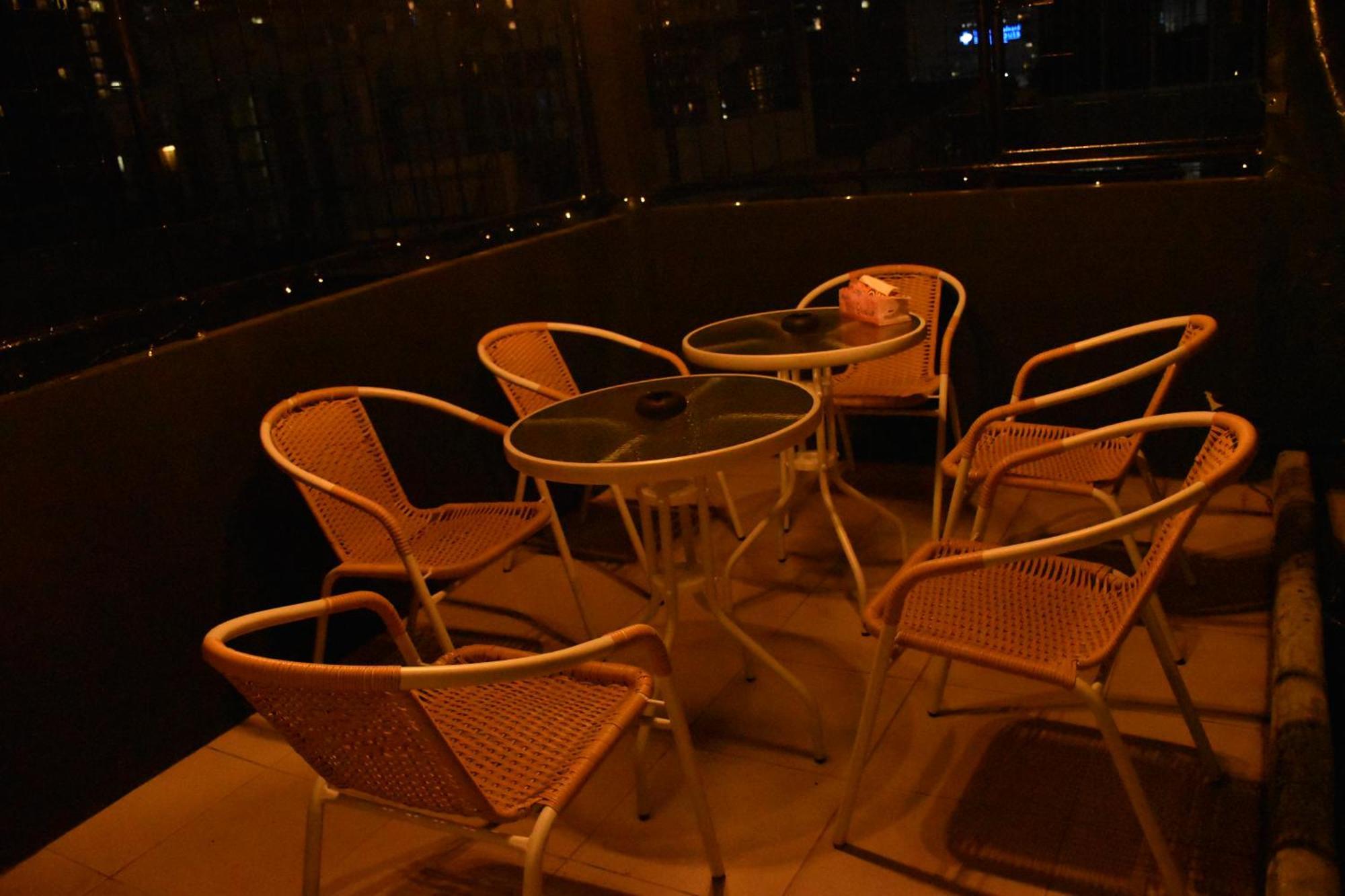 Stay At Pan Hostel Bangkok Esterno foto